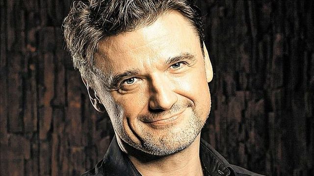 50 ЛЕТ - ЖЕНЫ И ДЕТЕЙ НЕТ! Что случилось со звездой Маргоши - актером Эдуардом Трухменевым? смотреть онлайн