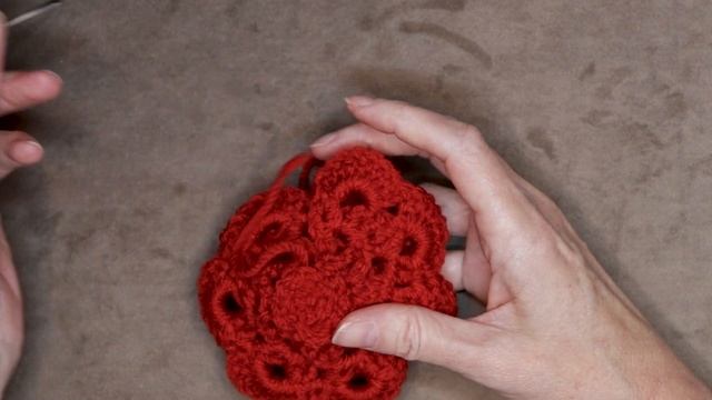Left Handed Crochet Rose Granny Square смотреть онлайн