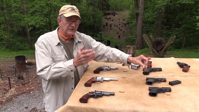 Smith and Wesson Model 57 .41 Magnum смотреть онлайн