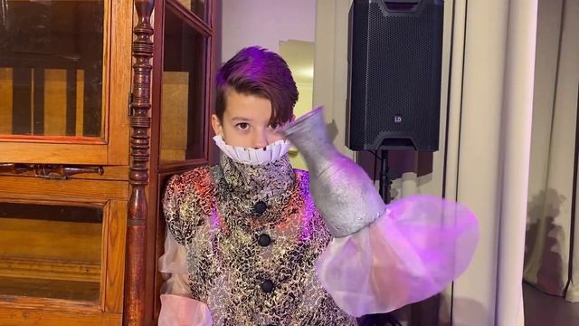 "Духи дома или похвала бабушкам". Закулисье смотреть онлайн