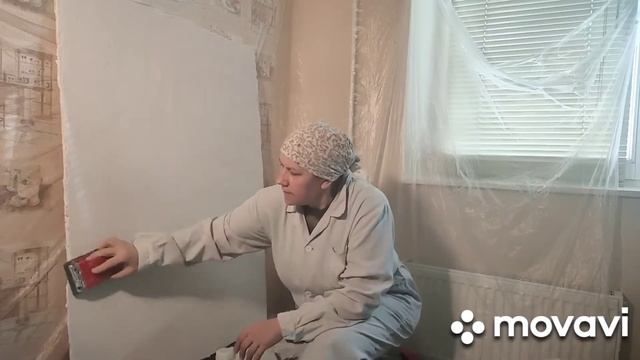 Как подготовить стену для поклейки обоев , шкурение, грунтование смотреть онлайн