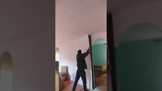 Как снять старый гипсокартон. Демонтаж гипсокартона. как найти саморезы в гипсокартоне. смотреть онлайн