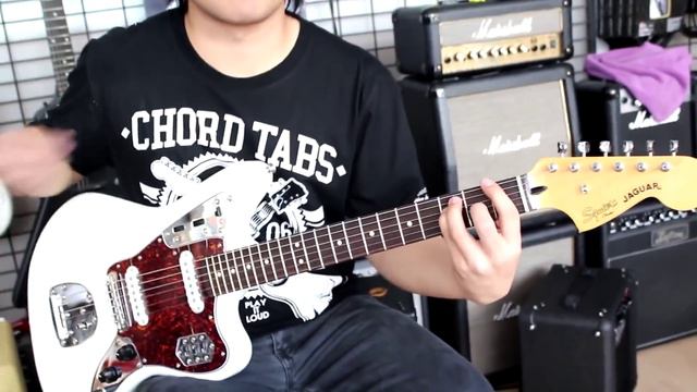 Squier Vintage Modified Jaguar @ CT Music Shop смотреть онлайн