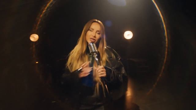 ANNA ASTI - ВЕРЮ В ТЕБЯ смотреть онлайн