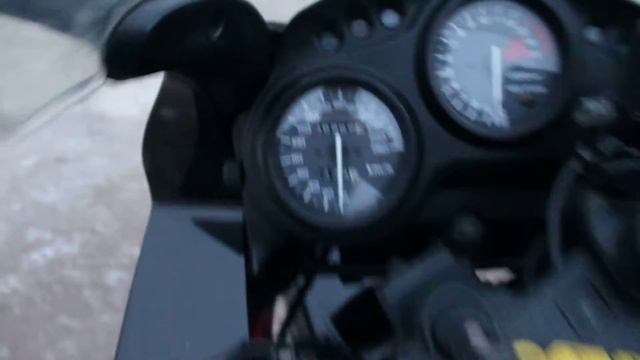 Honda CBR 600 F1991 пробег 36000. WWWMOTOBAZA.BIZ смотреть онлайн