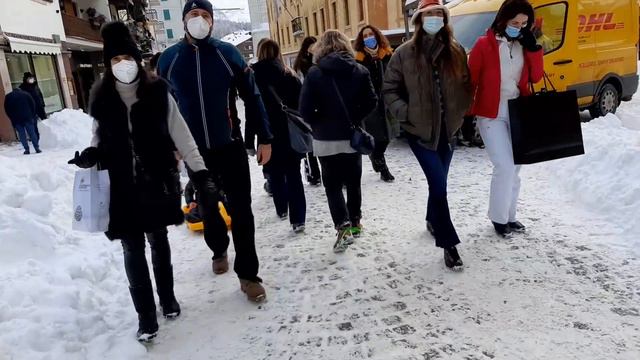 Италия Падуя последний стритстайл шик в Cortina D'ampezzo Dolomiti
