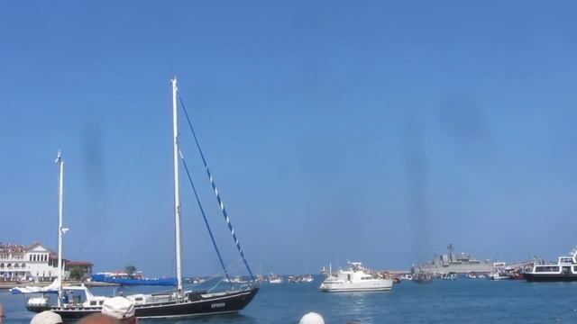 День морского Флота в Севастополе. Парад военных кораблей Севастополь. смотреть онлайн
