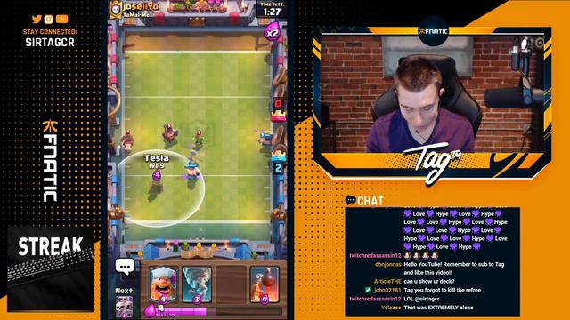 How To EASILY Win Mega Touchdown Challenge! — Clash Royale смотреть онлайн