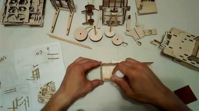 Обзор "Конструктор 3D деревянный подвижный Погрузчик ПК-1" смотреть онлайн