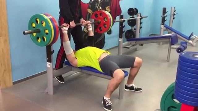 160 кг жим лежа на 4 повтора (2 подход из 6) смотреть онлайн