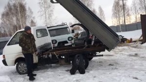 Ниссан самосвал