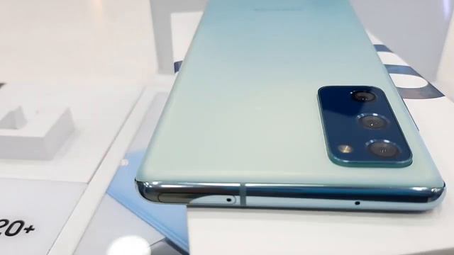 samsung s20 fe(fan edition) - cloud Lavender Look Design смотреть онлайн