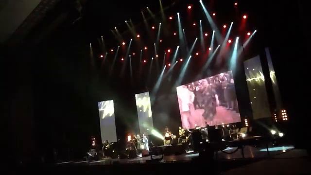 Сурганова и Оркестр. Кремль смотреть онлайн