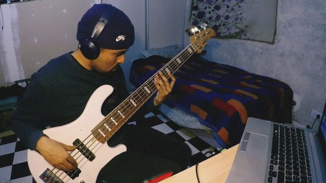 Black Kennedy - August Greene (Bass cover) смотреть онлайн