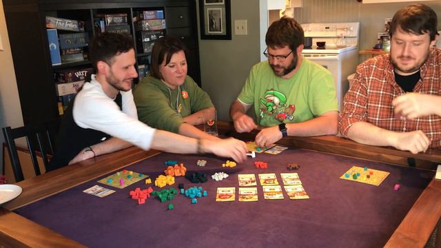 TINY TOWNS PLAYTHROUGH | Tiny Towns Tabletop Game by Alderac Entertainment Group смотреть онлайн