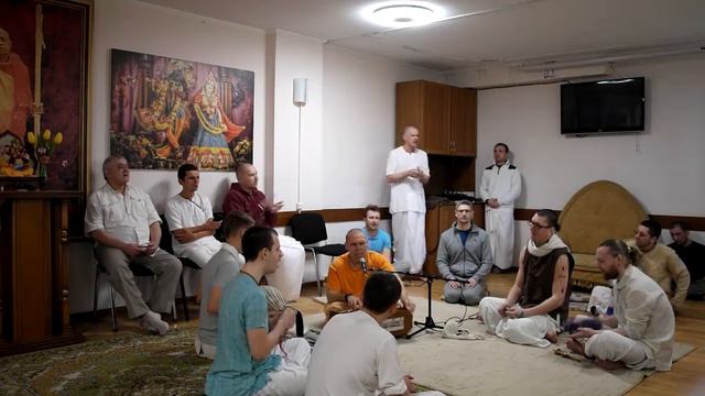Киртан на воскресной программе, 01.04.2018, Мариуполь. Киртания - Антакела пр. смотреть онлайн