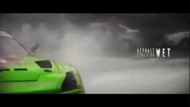 Toyota Supra - being driven properly in the city смотреть онлайн