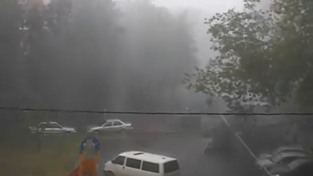 Ливень в Москве 20.07.10 смотреть онлайн