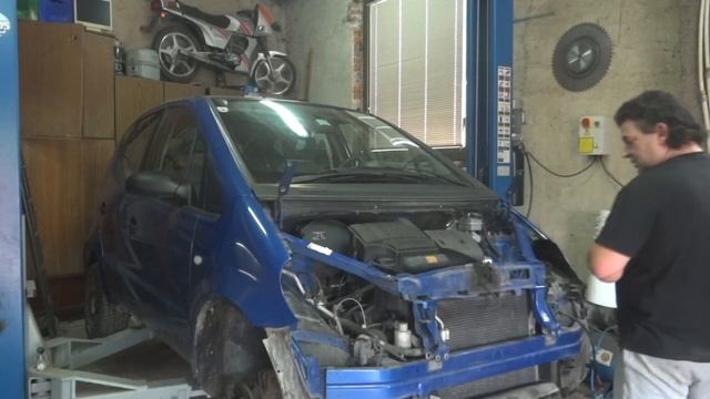 Reparatur Mercedes W168 Purzel Teil 1 смотреть онлайн