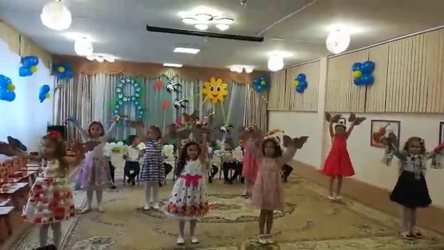 Танец на 8 марта в детском саду смотреть онлайн