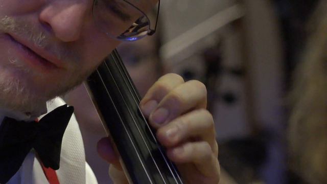 "Koli Kalinanecila". Jugend-Sinfonieorchester Aargau. Jacob Shaw. Hugo Bollschweiler. смотреть онлайн