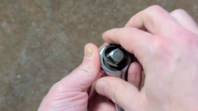 Husky USA 1/2" Round Head Ratchet Review/Service смотреть онлайн