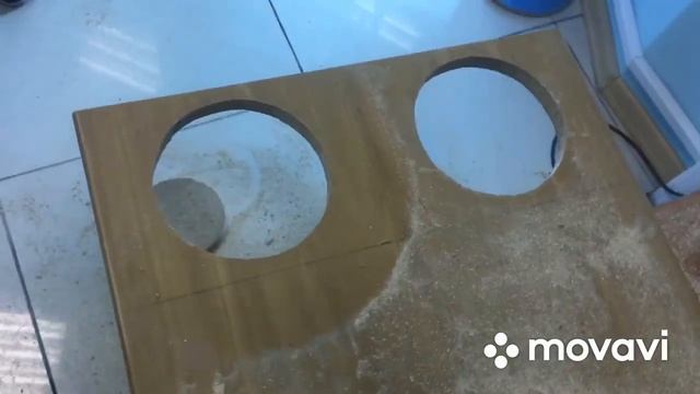 Подставка для мисок из подручных материалов. Просто и без заморочек! смотреть онлайн