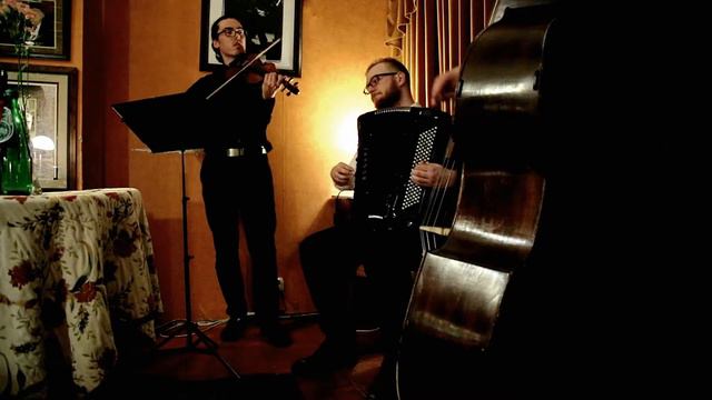 The NAZZAR TRIO Live At The KLEZMER-HOIS 