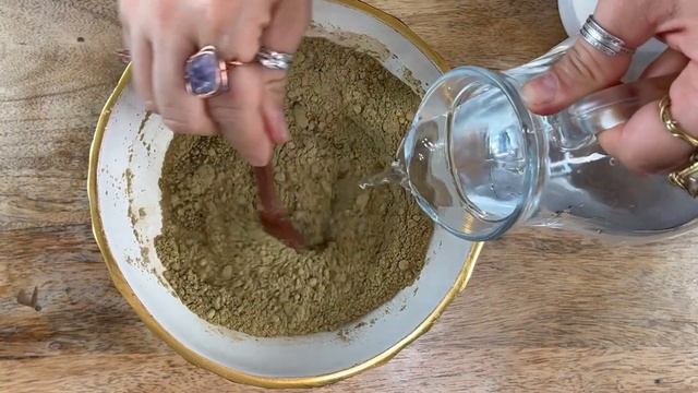 How to Properly Mix Henna for the Perfect Consistency (and less mess!) смотреть онлайн