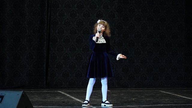 Арина Гришина 7 лет «Ох, уж эти гаммы» муз.и сл. А. Петряшева смотреть онлайн