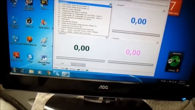 ELM327 analizando sensores automotriz del Hafei Minyi смотреть онлайн