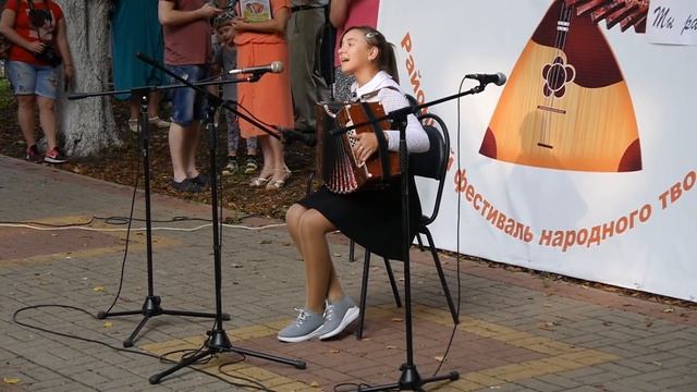 "Одинокая ветка сирени" смотреть онлайн