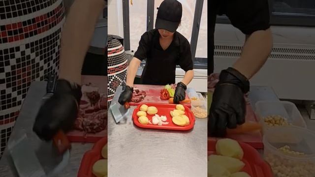 КАК ПРИГОТОВИТЬ ШУРПУ рубрика "ГОТОВИМ ВМЕСТЕ" смотреть онлайн