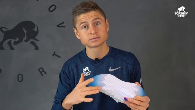 ÅRETS LØPENYHET? Nike Epic React Flyknit Løpesko | Anmeldelse смотреть онлайн