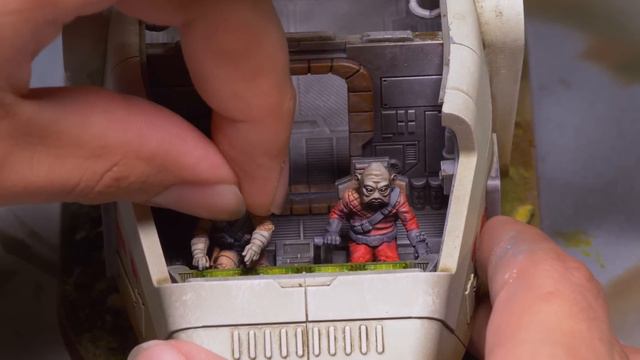 Painting 2 Models that are TOO BIG for Wargaming смотреть онлайн
