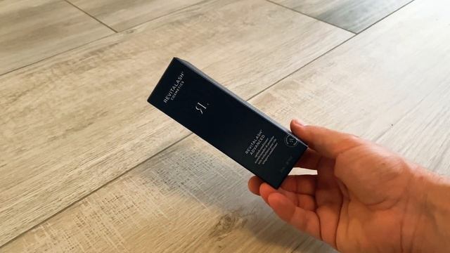 Only Unboxing | RevitaLash Cosmetics (2ml Advanced Eyelash Conditioner Serum) recorded by Timelapse смотреть онлайн