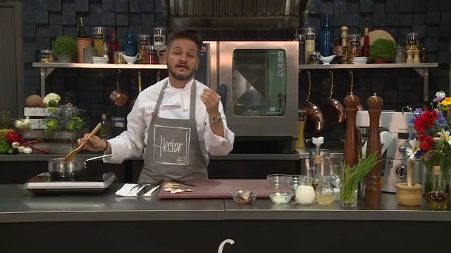 Супы/Мастер-класс от Эктора/Кулинарная академия/Грибной крем суп/Урок 8.Часть1. смотреть онлайн