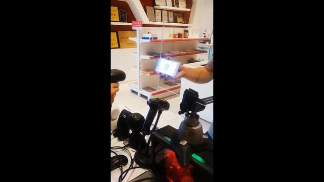 Honeywell Xenon Scanning Through Plexiglass смотреть онлайн