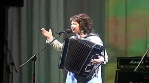 Анна Плотникова 💗 Красивая песня под гармонь