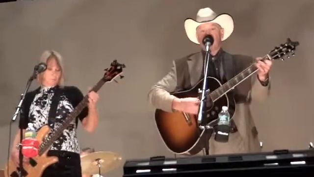 Clem Hawkins with Eric Gibson "Til Each Tear Becomes a Rose" смотреть онлайн