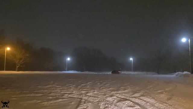Toyota 4Runner V8 4th Gen (4WD/AWD) Drifting in Snow - Too much fun!! смотреть онлайн