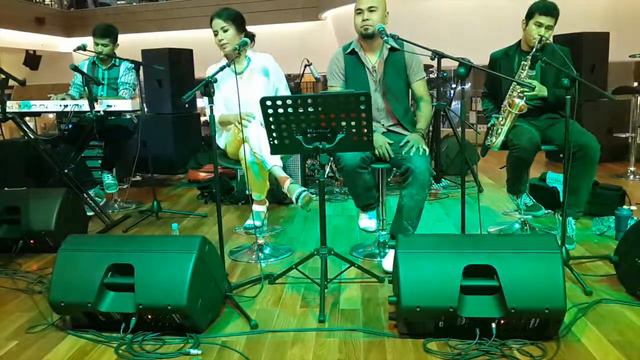 EXITO COUSTIC Feat Saxophone смотреть онлайн