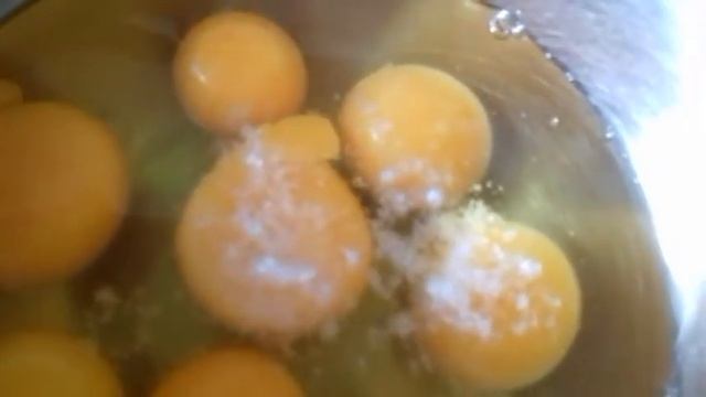 За границей называют "Русское масло". Омлет с луком и укропом 6 сентября 2020 г. смотреть онлайн