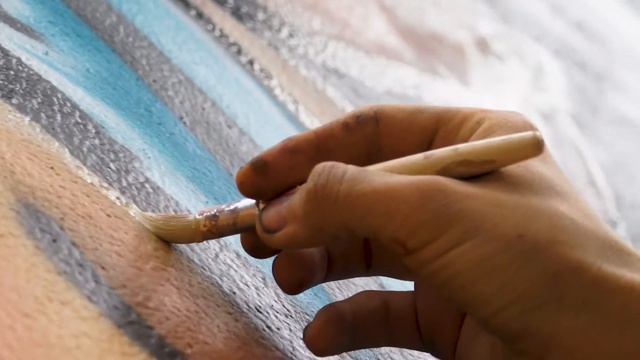 Граффити со светонакопительной и флюоресцентной краской (DESARTE 365 для METACORP) смотреть онлайн