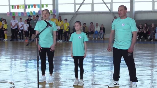 Папа, мама и я - спортивная семья смотреть онлайн