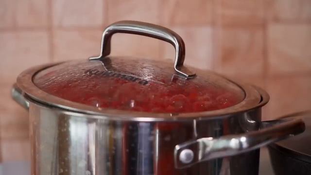 У ВСЕХ ВЗОШЛА А МЫ ТОЛЬКО САЖАЕМ _ ПОСАДКА КАРТОФЕЛЯ НА УРАЛЕ смотреть онлайн