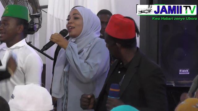 MAU MPEMBA NA MWINYI MPEKU WAMFURAHISHA  RAIS MWINYI PEMBA