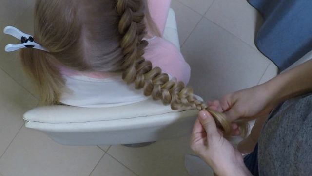 Французская коса | Простые косы своими руками смотреть онлайн