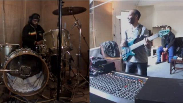 Live Studio Session Instrumental смотреть онлайн