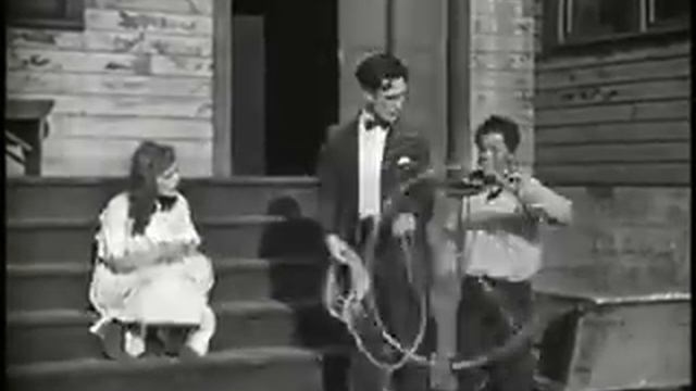 Funny video of Harold Lloyd смотреть онлайн